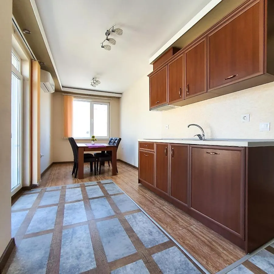 High Esteta Grand Apartment Burgas